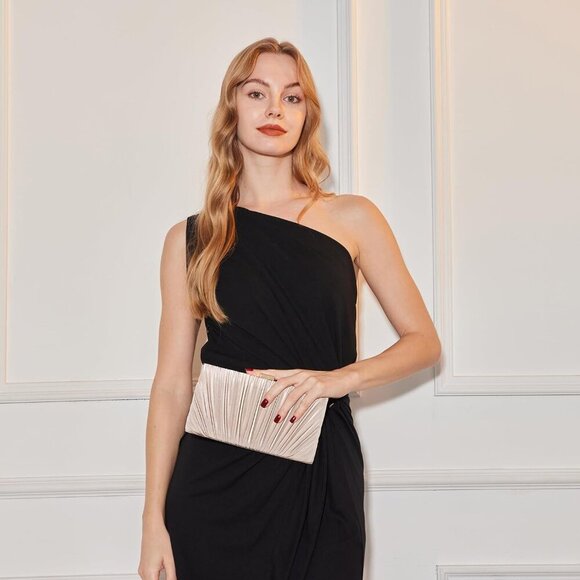 Elegant Satin Pleated Evening Clutch for Women - Perfect for Weddings & Parties - Picture 3 of 7
